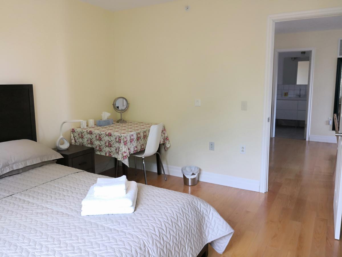 Dairy Homestay Торонто Екстериор снимка